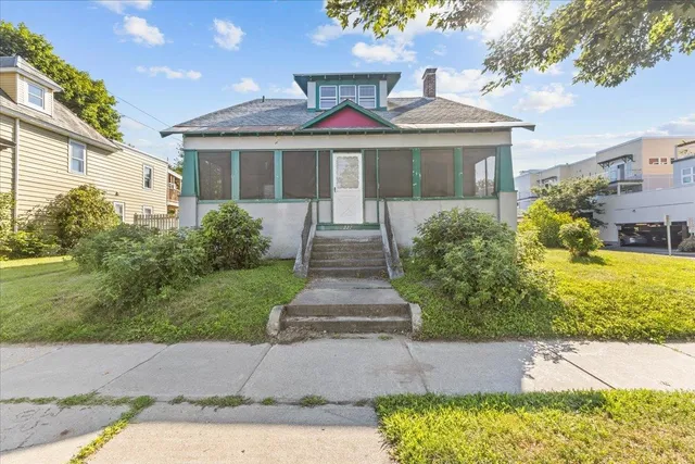 $524,900 | 227 North Avenue, Burlington, VT 05401