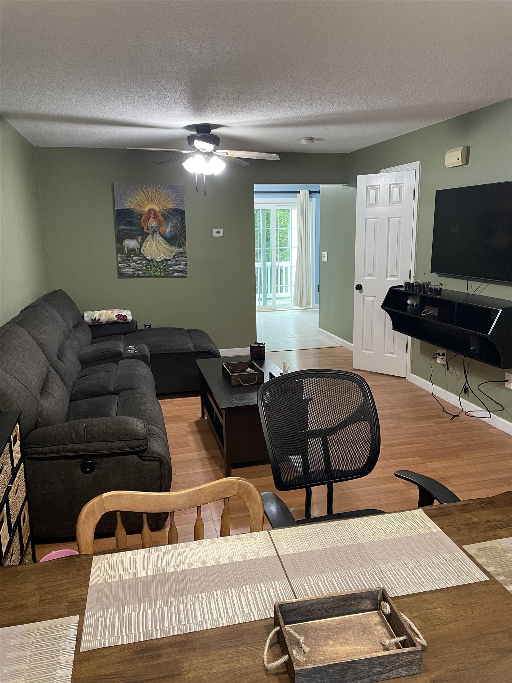 52 Woodland Green Rochester, NH 03868 - Photo 2 of 17