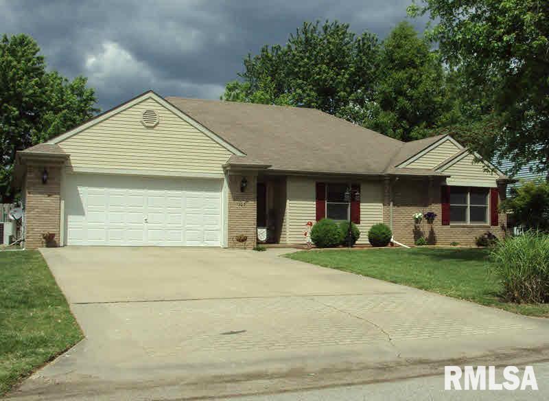 1307 Ritchey Drive Marion, IL 62959 - Photo 1 of 15 Gallery Image 1