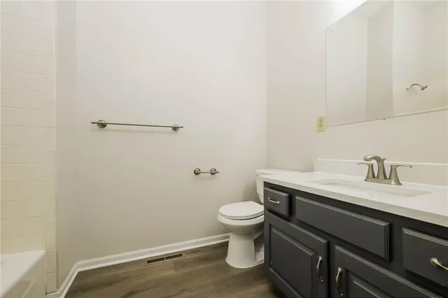 $2,445 | 408 Southeast Brownfield Drive, Lee's Summit, MO 64063