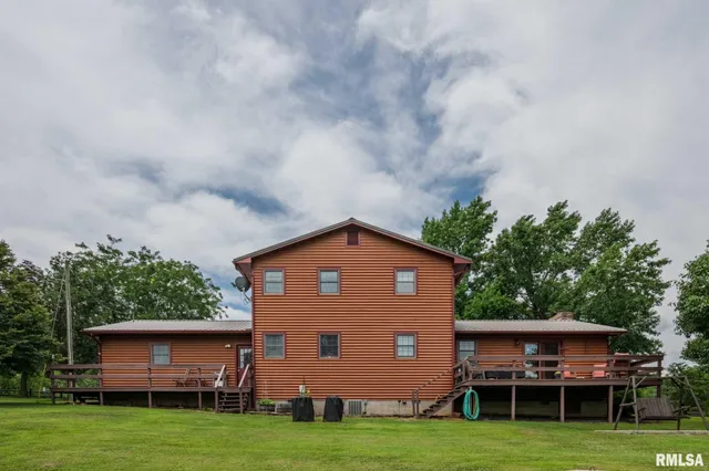 $339,000 | 285 Sally Holler Road, Harrisburg, IL 62946