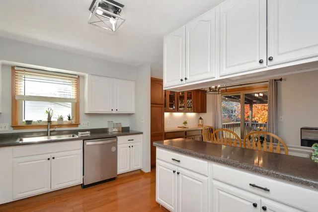 $265,000 | 1314 Nicki Drive, Bloomington, IL 61704