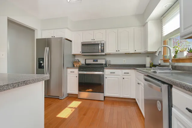 $265,000 | 1314 Nicki Drive, Bloomington, IL 61704