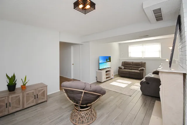 $265,000 | 1314 Nicki Drive, Bloomington, IL 61704