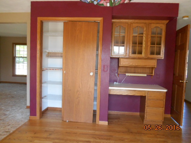 938 Lake Summerset Road Davis, IL 61019 - Photo 9 of 25 a view of front door of a house