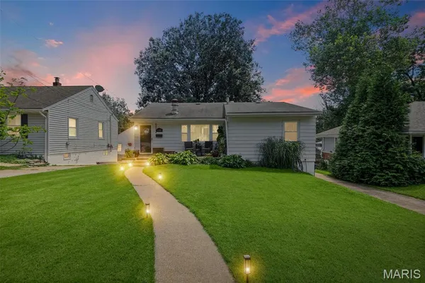 $165,000 | 1103 Douglas Street, Alton, IL 62002