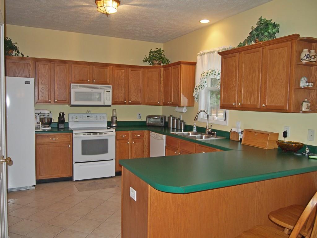 8744 Calloway Road Aberdeen, NC 28315 - Photo 6 of 19 MLS Photos_00006