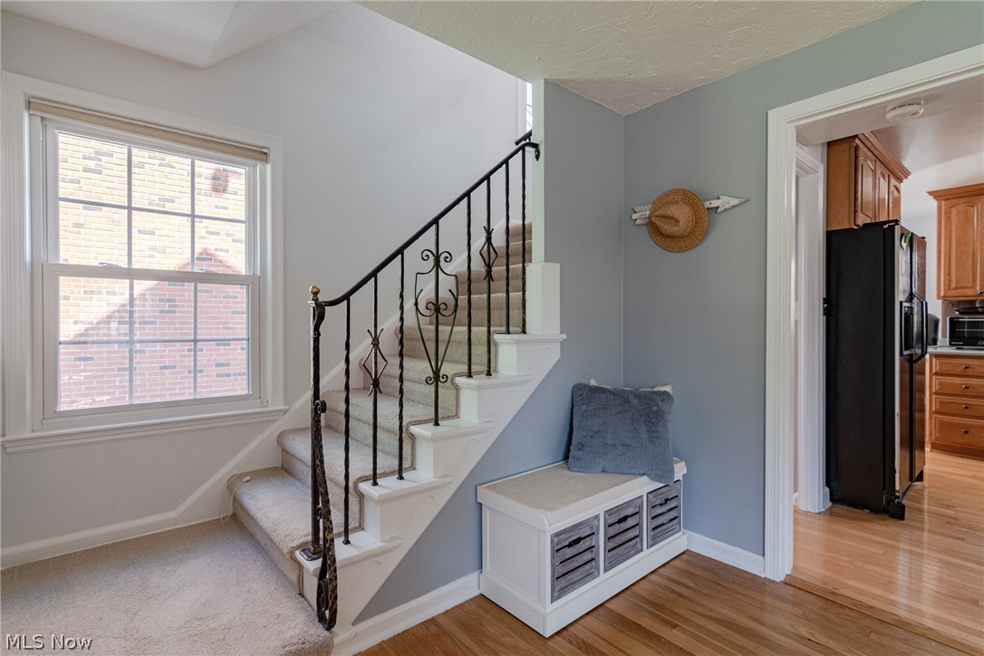 3830 Faversham Road Cleveland, OH 44118 - Photo 9 of 31 Gallery Image 9