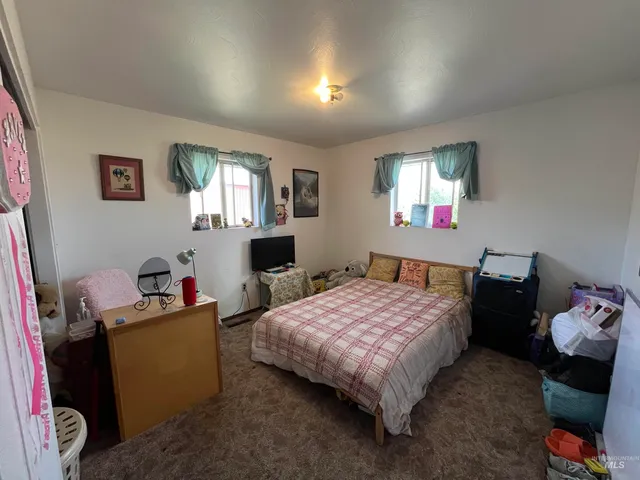 $455,000 | 1048 Reynolds Road, Princeton, ID 83857