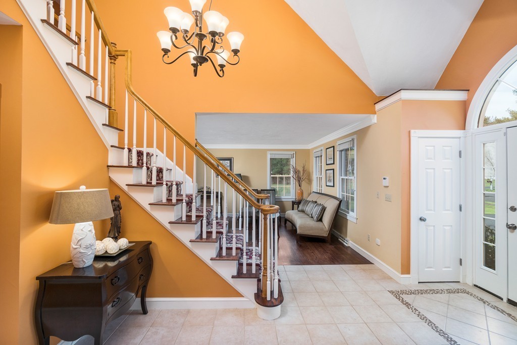 63 York Road Mansfield, MA 02048 - Photo 5 of 30 Gallery Image 5