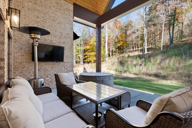 $1,250,000 | 1310 No Pone Road Northwest, Georgetown, TN 37336