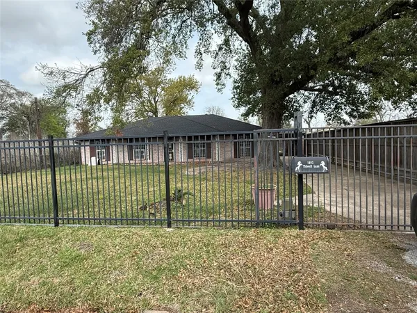 $2,650 | 1803 Tidwell Lane, Houston, TX 77093