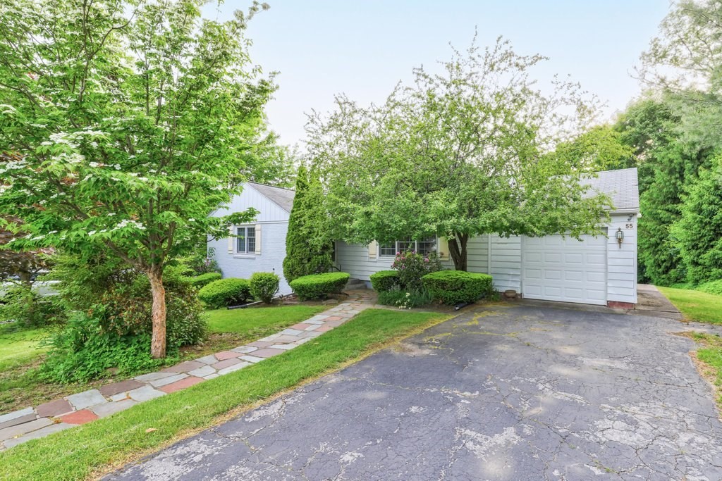 55 Kinnicutt Road Worcester, MA 01602 - Photo 1 of 30 Gallery Image 1