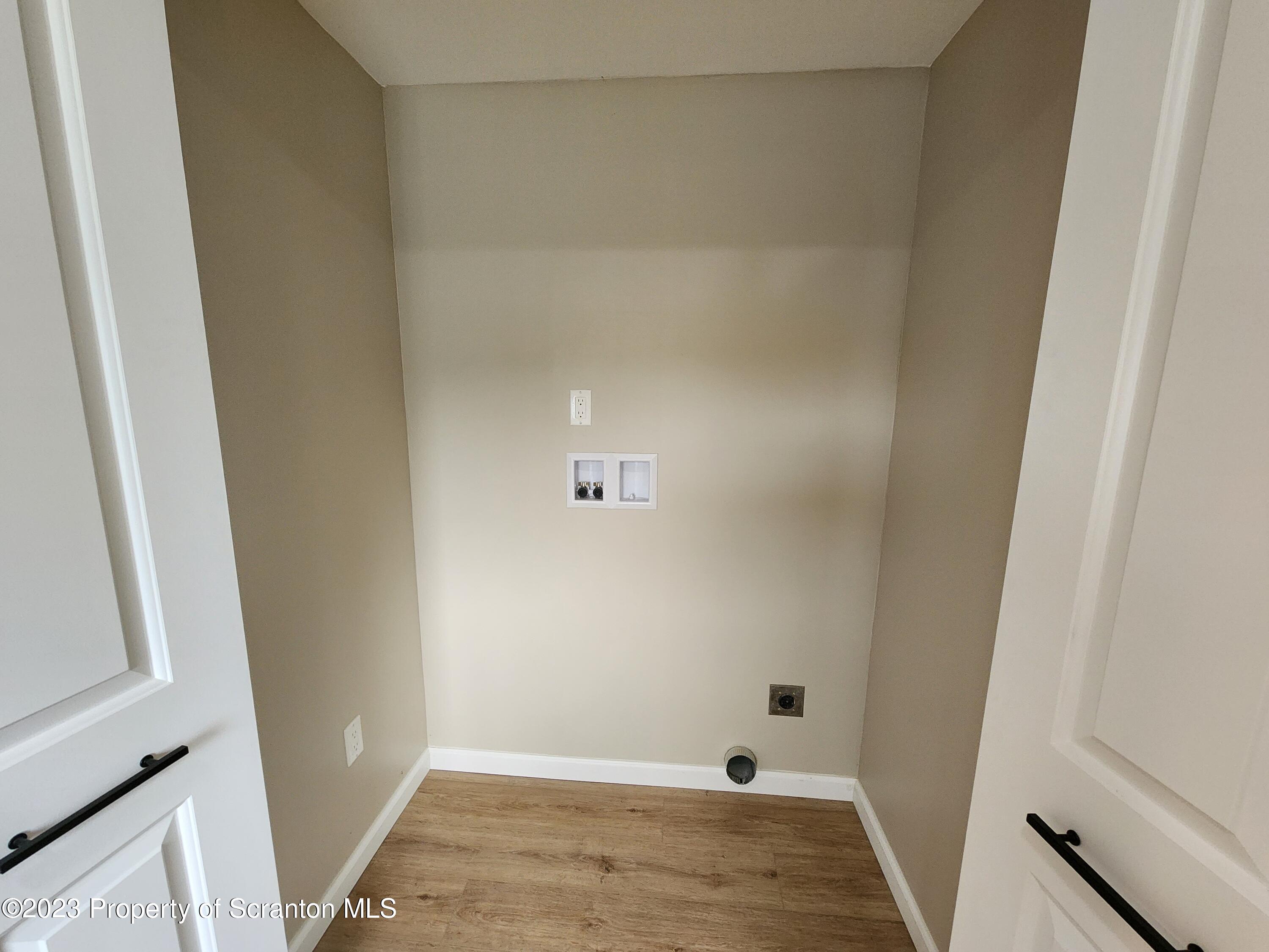 257 Maple Drive Dalton, PA 18414 - Photo 11 of 31 a view of utility room