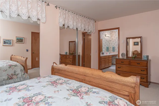 $1,208,800 | 160 Wildwood Shores, Brinnon, WA 98320