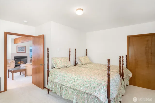 $1,208,800 | 160 Wildwood Shores, Brinnon, WA 98320