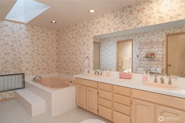 $1,208,800 | 160 Wildwood Shores, Brinnon, WA 98320