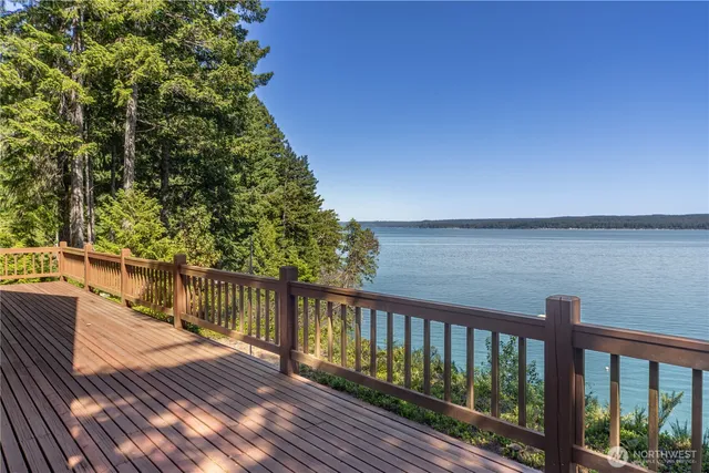 $1,208,800 | 160 Wildwood Shores, Brinnon, WA 98320