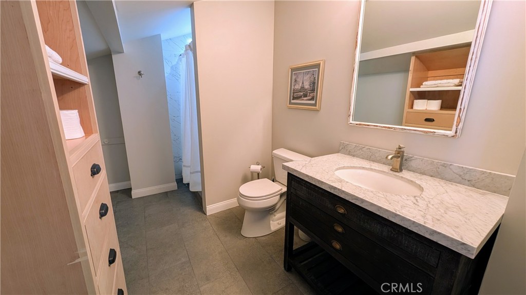 3554 Sunset Lane Oxnard, CA 93035 - Photo 14 of 29 Bathroom