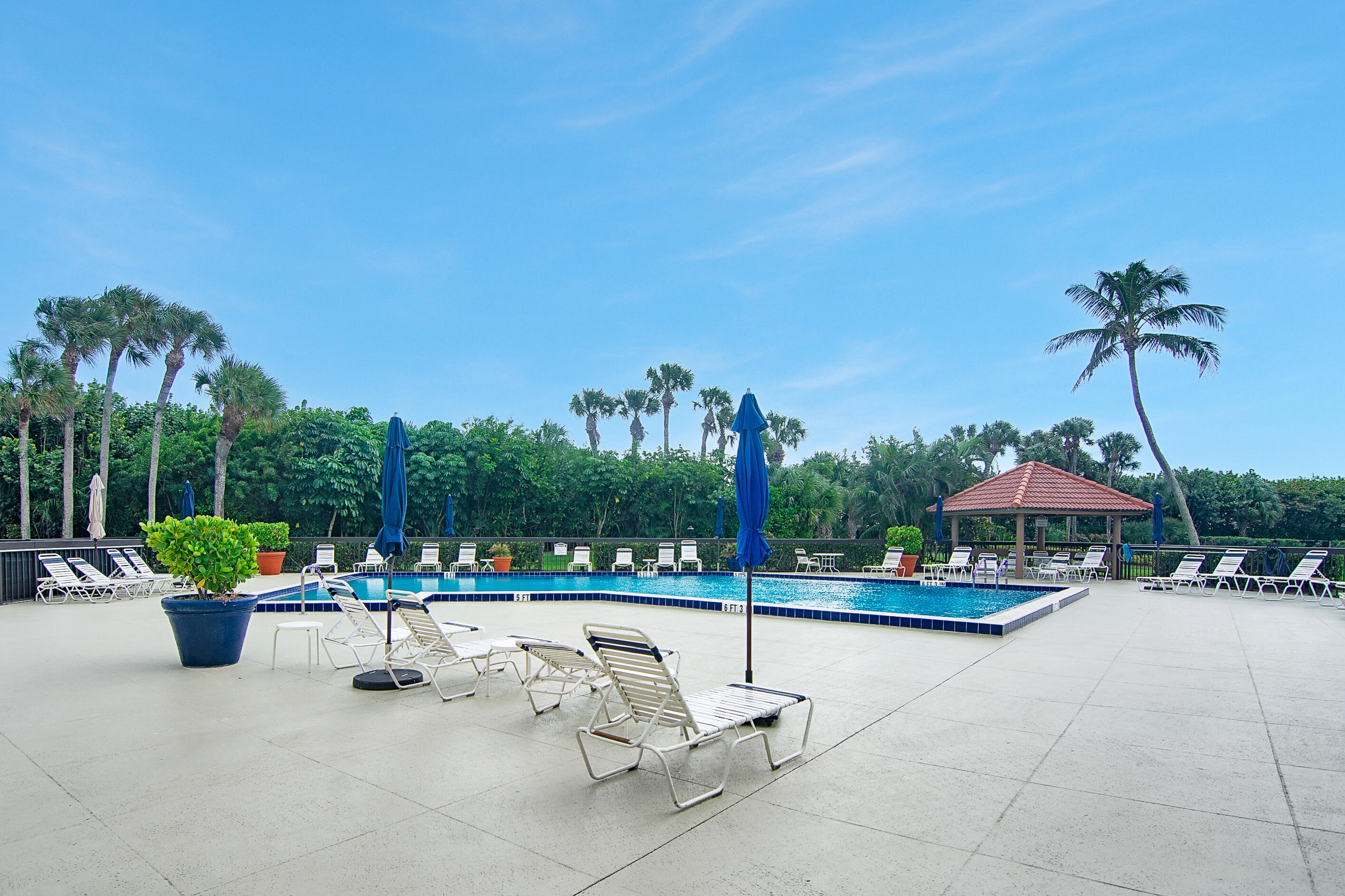 301 Ocean Bluffs Boulevard, Unit 102 Jupiter, FL 33477 - Photo 20 of 22 301 Ocean Bluffs Blv_102_021