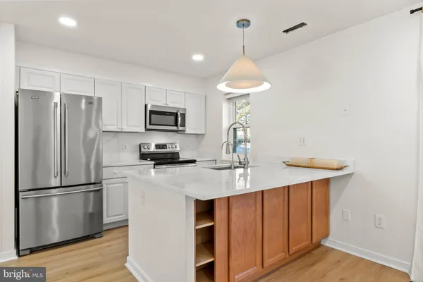$2,800 | 9 Edgewood Green Court, Annapolis, MD 21403