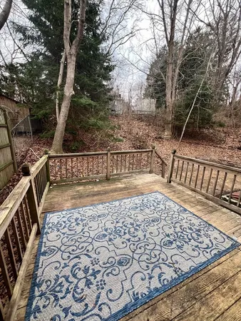 $3,650 | 36 Mt Pleasant Street, Unit 4, Plymouth, MA 02360