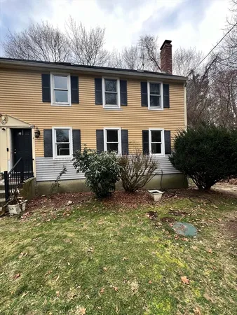 $3,650 | 36 Mt Pleasant Street, Unit 4, Plymouth, MA 02360