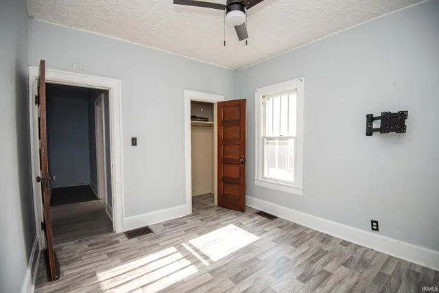 $129,900 | 607 Barnett Street, Vincennes, IN 47591