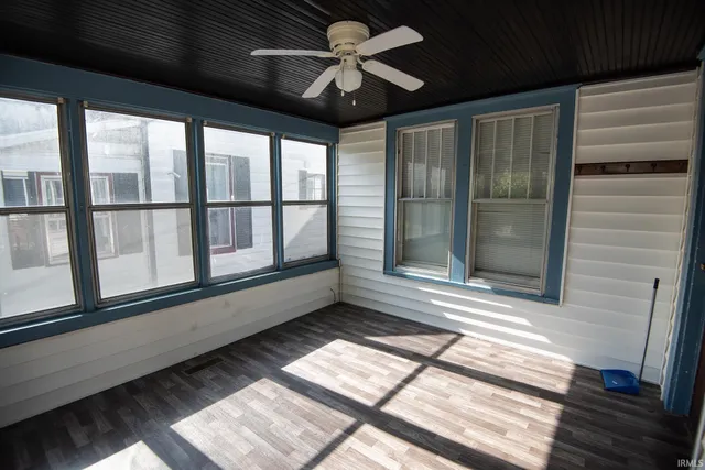 $129,900 | 607 Barnett Street, Vincennes, IN 47591