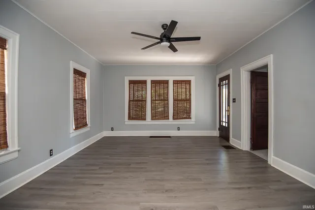 $129,900 | 607 Barnett Street, Vincennes, IN 47591