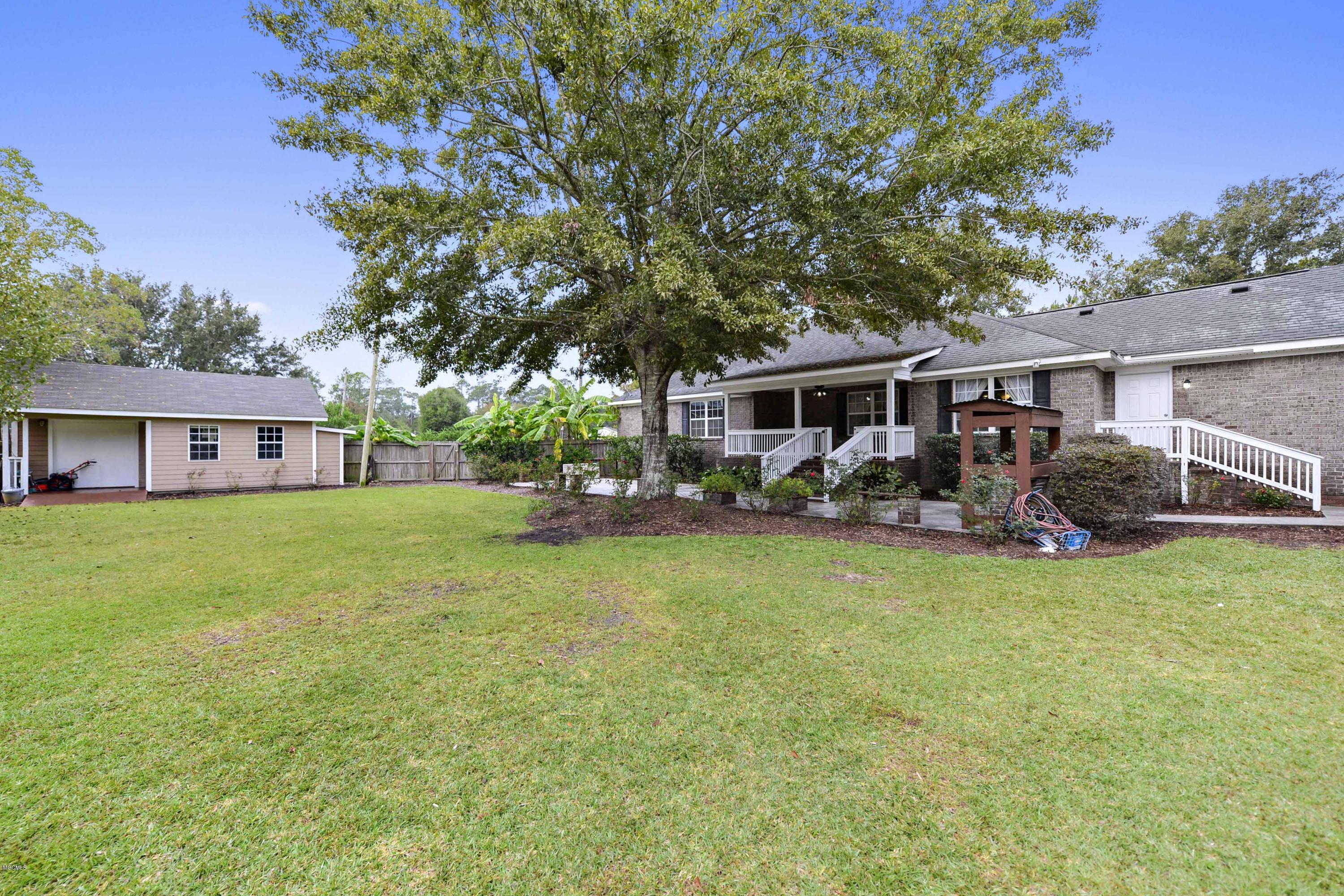 7801 Joe Fountain Road Ocean Springs, MS 39564 - Photo 35 of 48 035