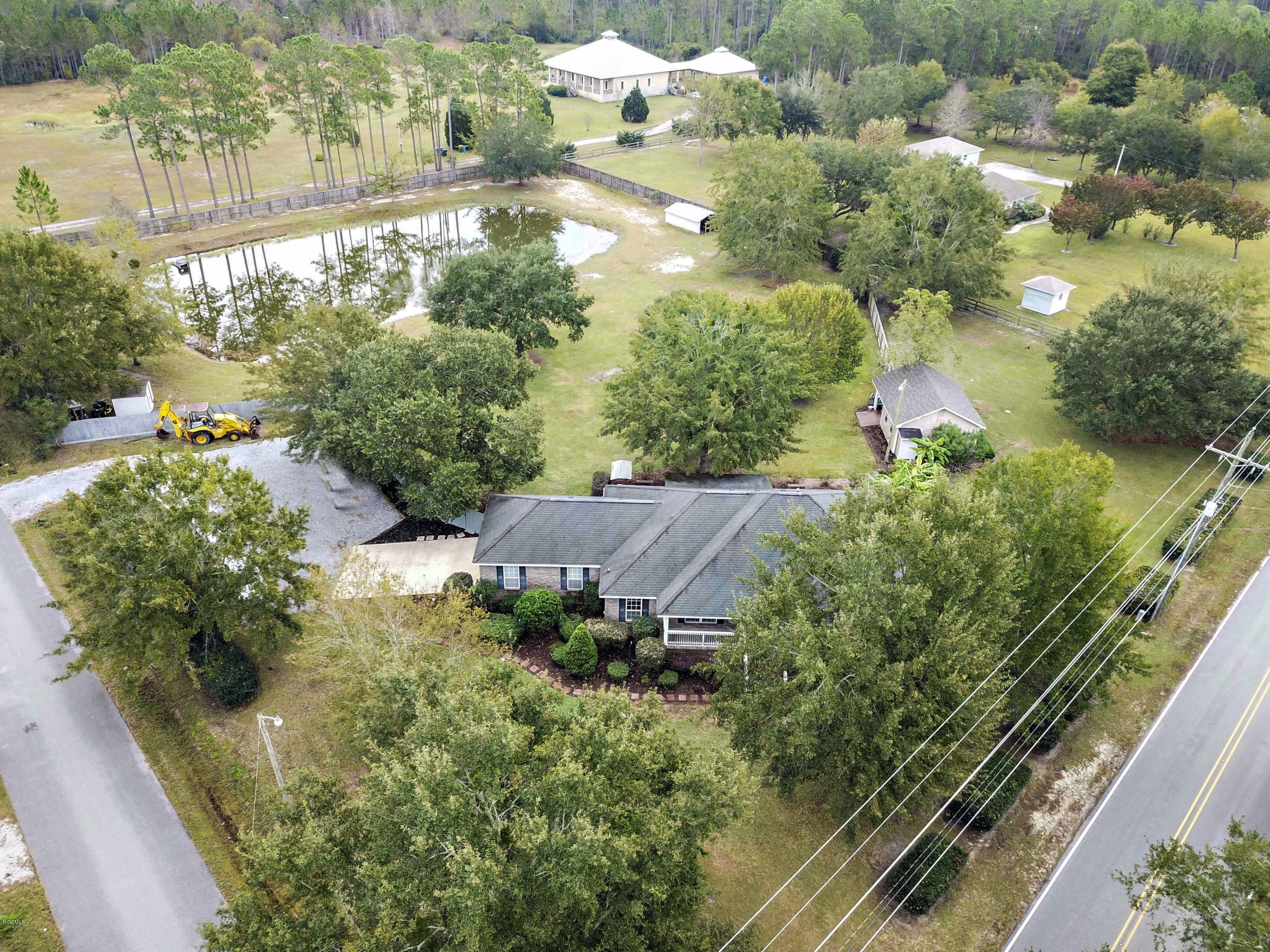 7801 Joe Fountain Road Ocean Springs, MS 39564 - Photo 40 of 48 040