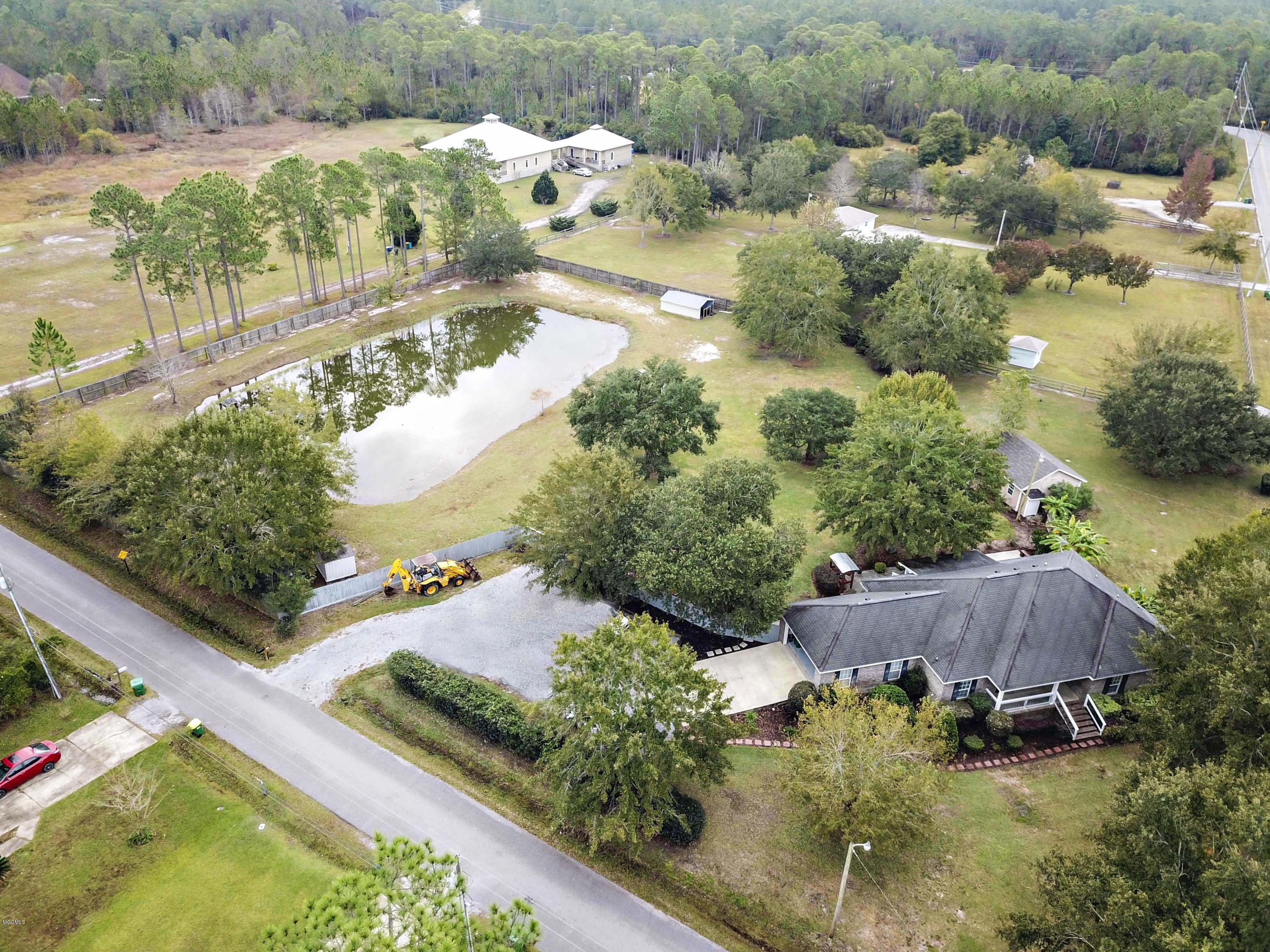 7801 Joe Fountain Road Ocean Springs, MS 39564 - Photo 41 of 48 041