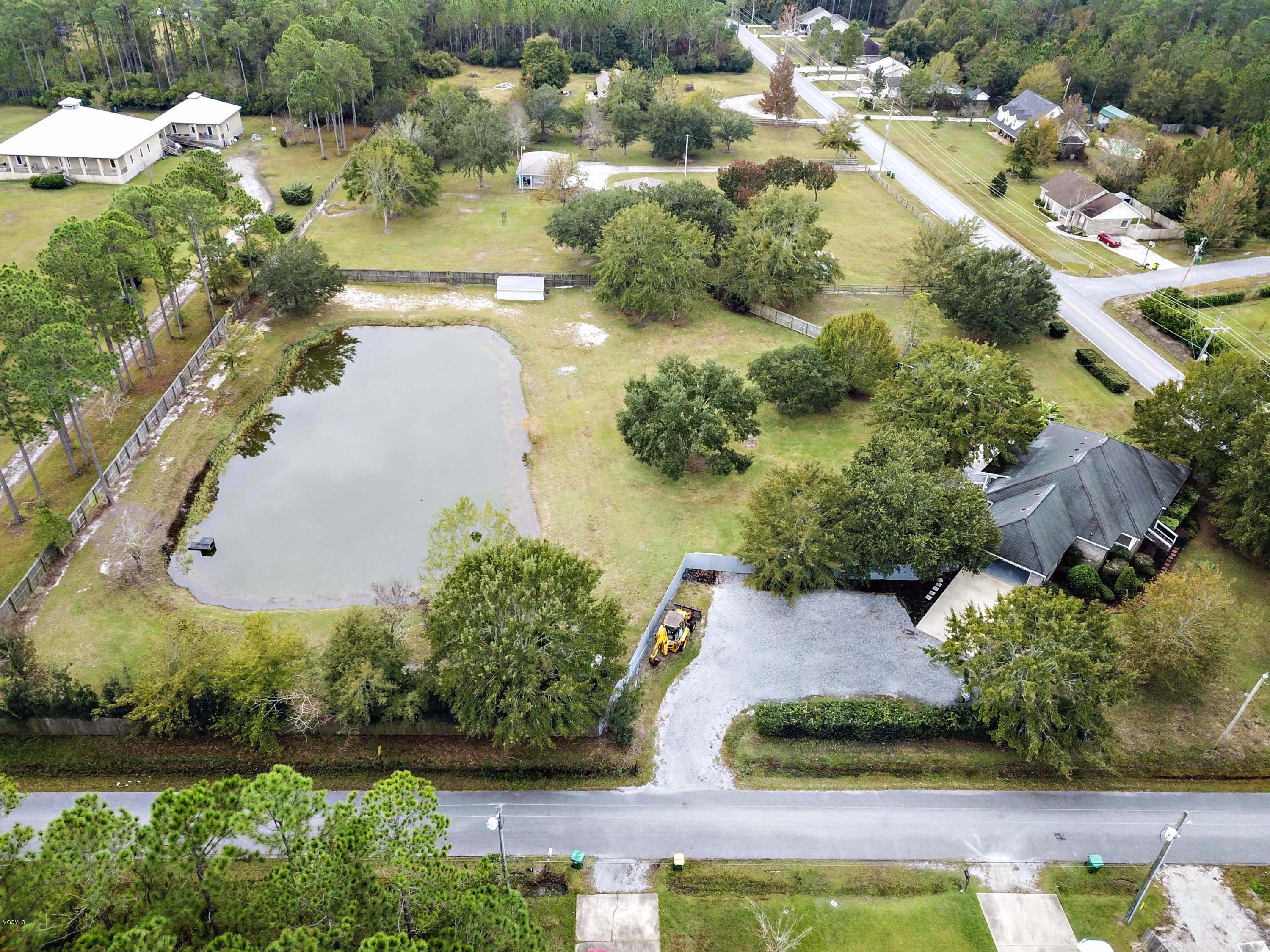 7801 Joe Fountain Road Ocean Springs, MS 39564 - Photo 42 of 48 042