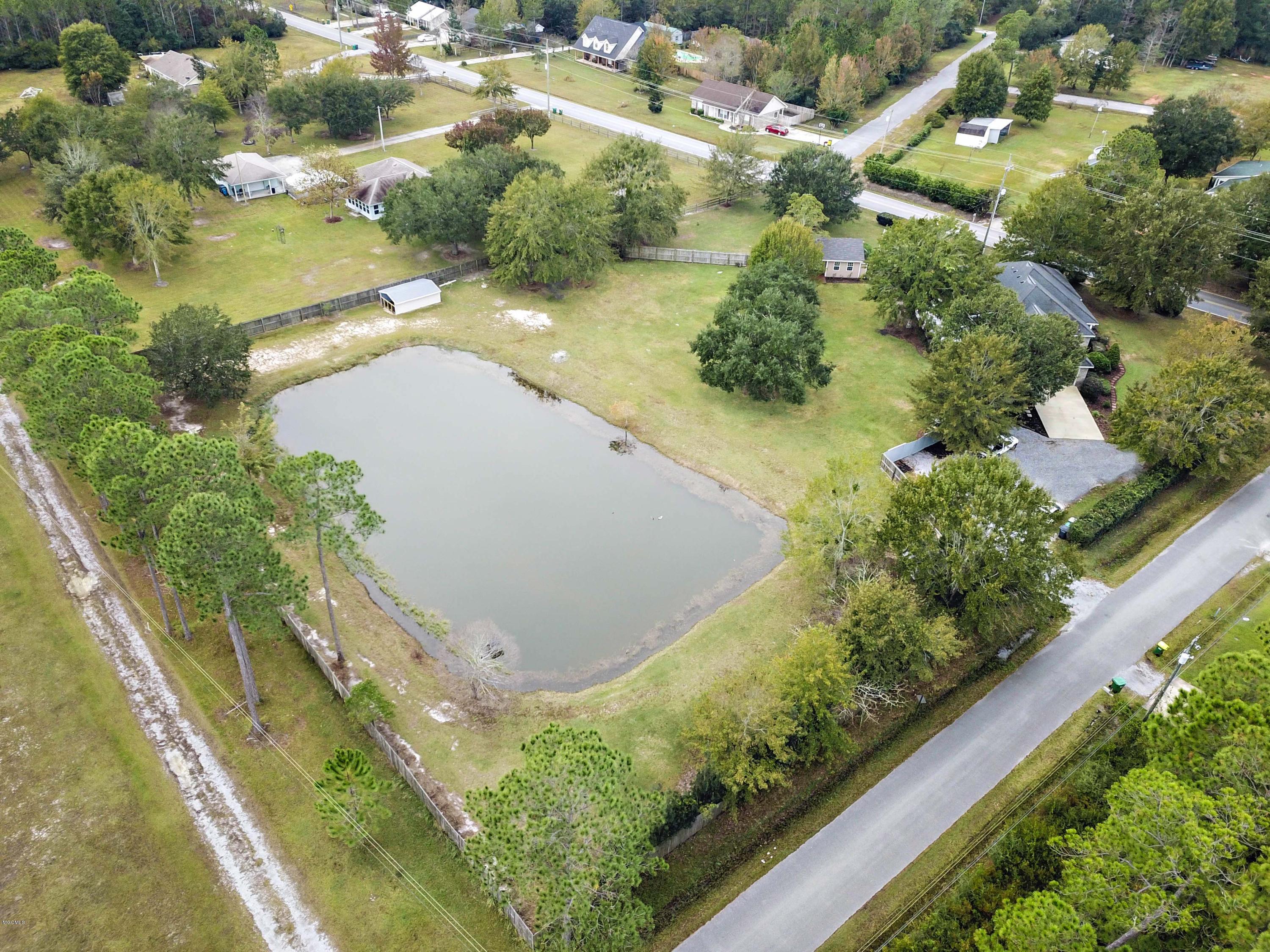 7801 Joe Fountain Road Ocean Springs, MS 39564 - Photo 43 of 48 043