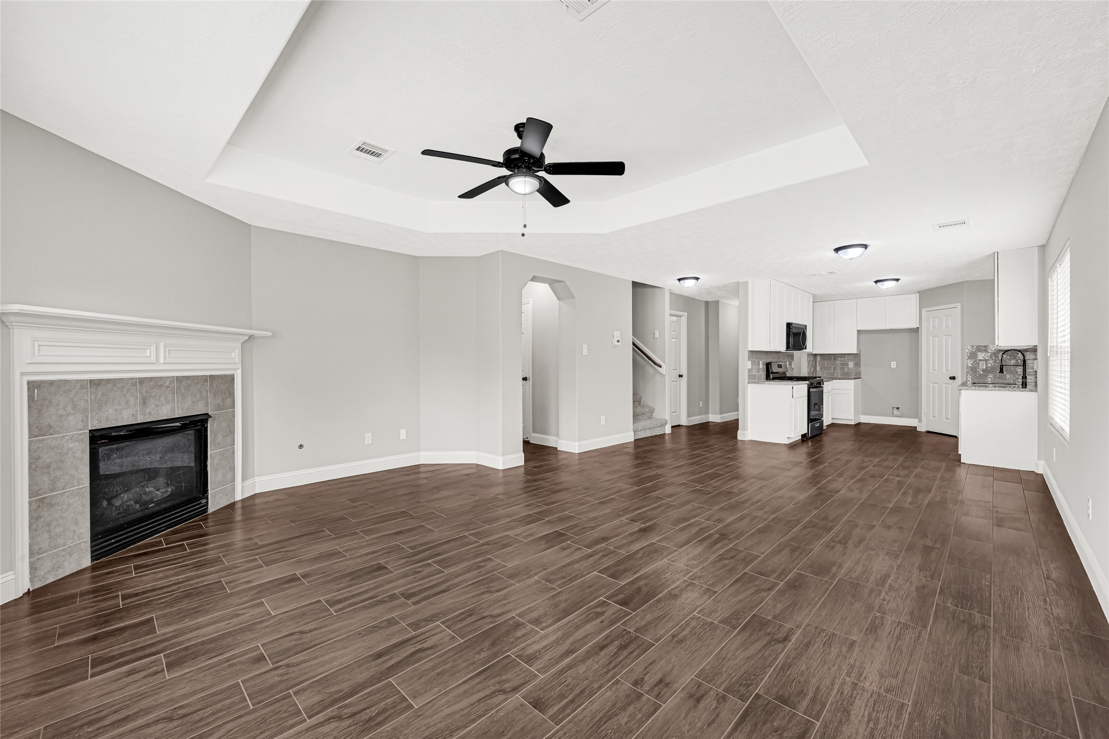 10406 Bentondale Lane Houston, TX 77075 - Photo 10 of 27