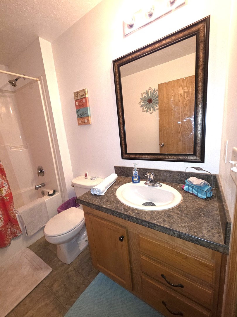 201 3rd Street Clay City, IL 62824 - Photo 62 of 92