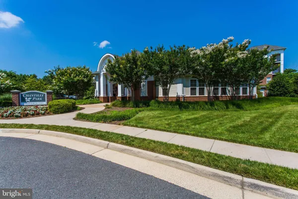 $1,900 | 3810 Lightfoot Street, Unit 308, Chantilly, VA 20151