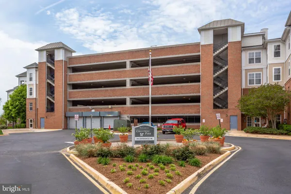 $1,900 | 3810 Lightfoot Street, Unit 308, Chantilly, VA 20151