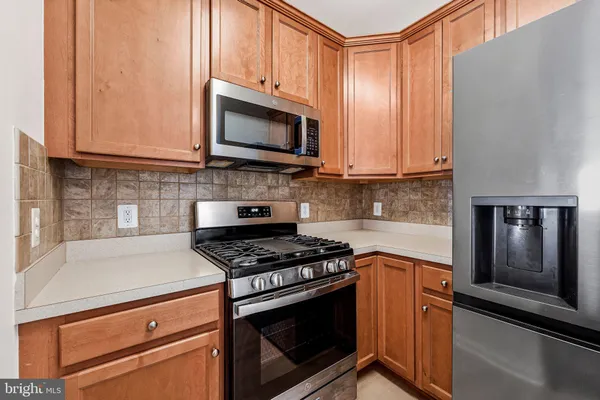 $1,900 | 3810 Lightfoot Street, Unit 308, Chantilly, VA 20151