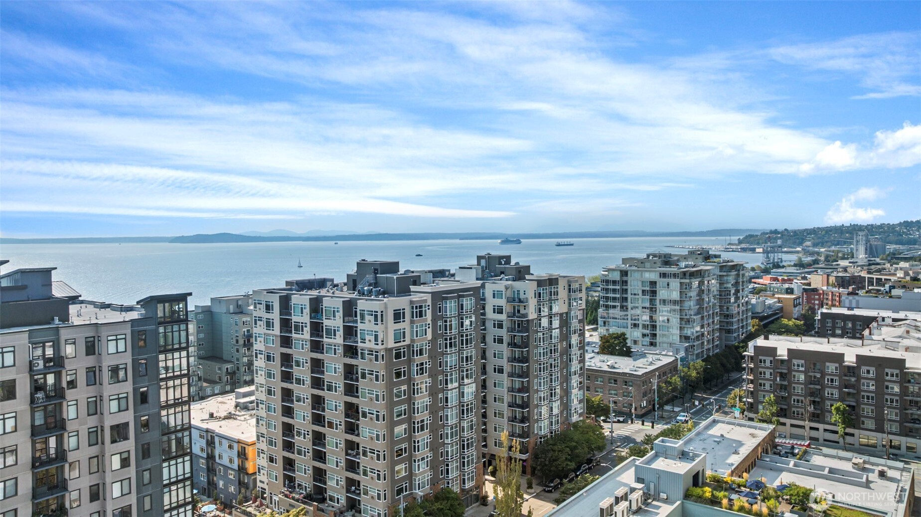 2801 1st Avenue, Unit 612 Seattle, WA 98121 - Photo 18 of 25 a view of a city with buildings