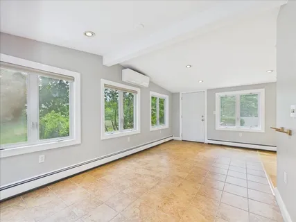 $689,000 | 45 Park Street, Norfolk, MA 02056