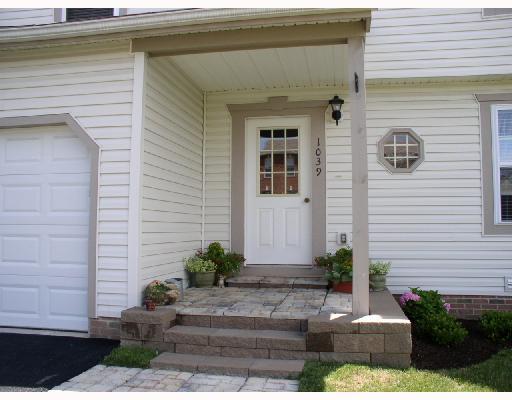 1039 Rural Ridge Drive Cheswick, PA 15024 - Photo 2 of 7 Exterior Front.