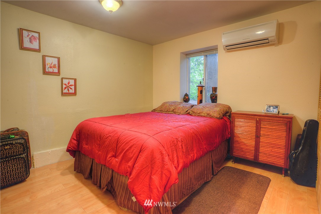 4932 Raccoon Valley Road Southeast Olympia, WA 98513 - Photo 16 of 23 Gallery Image 16