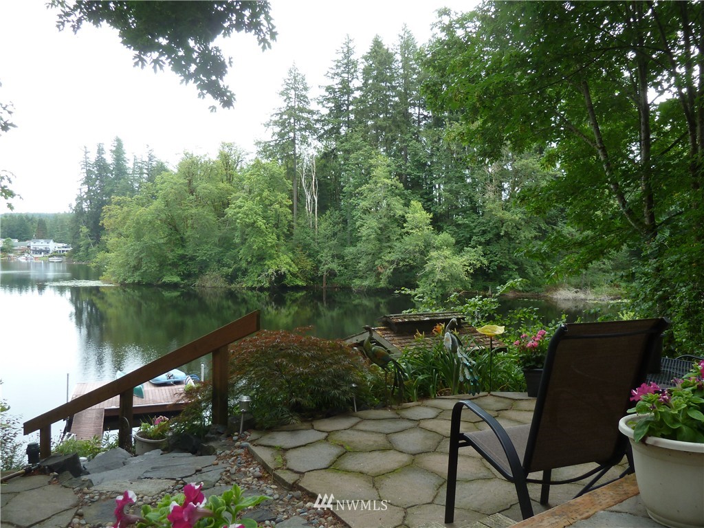 4932 Raccoon Valley Road Southeast Olympia, WA 98513 - Photo 20 of 23 Gallery Image 20