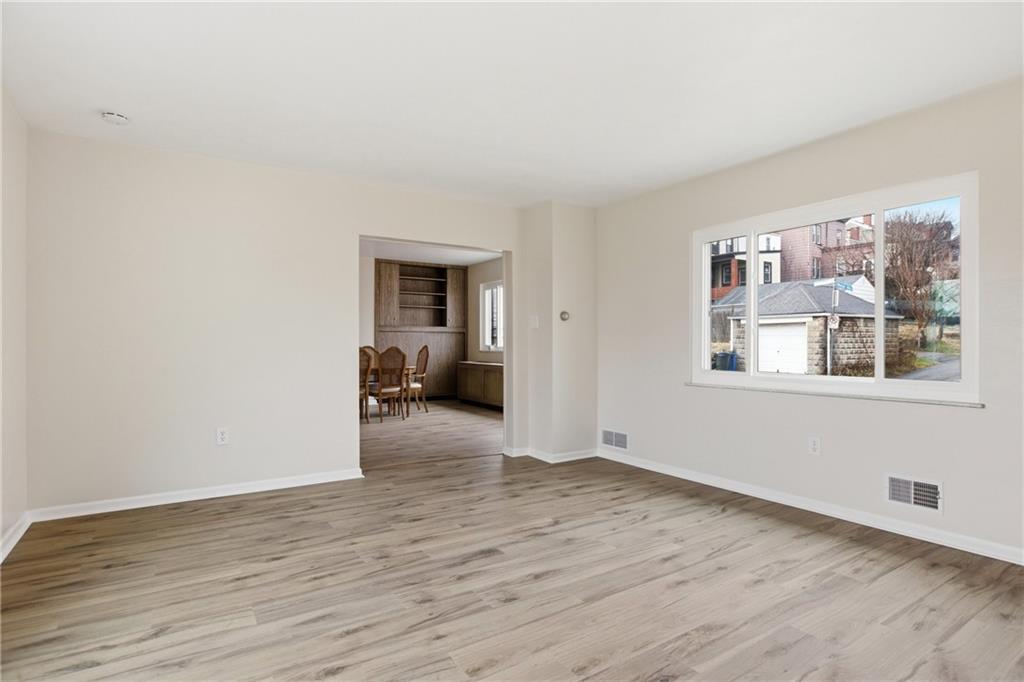 1411 Hetzel Street Pittsburgh, PA 15212 - Photo 10 of 43