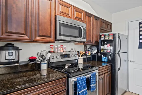 $200,000 | 6000 Shepherd Mountain Cove, Unit 2109, Austin, TX 78730