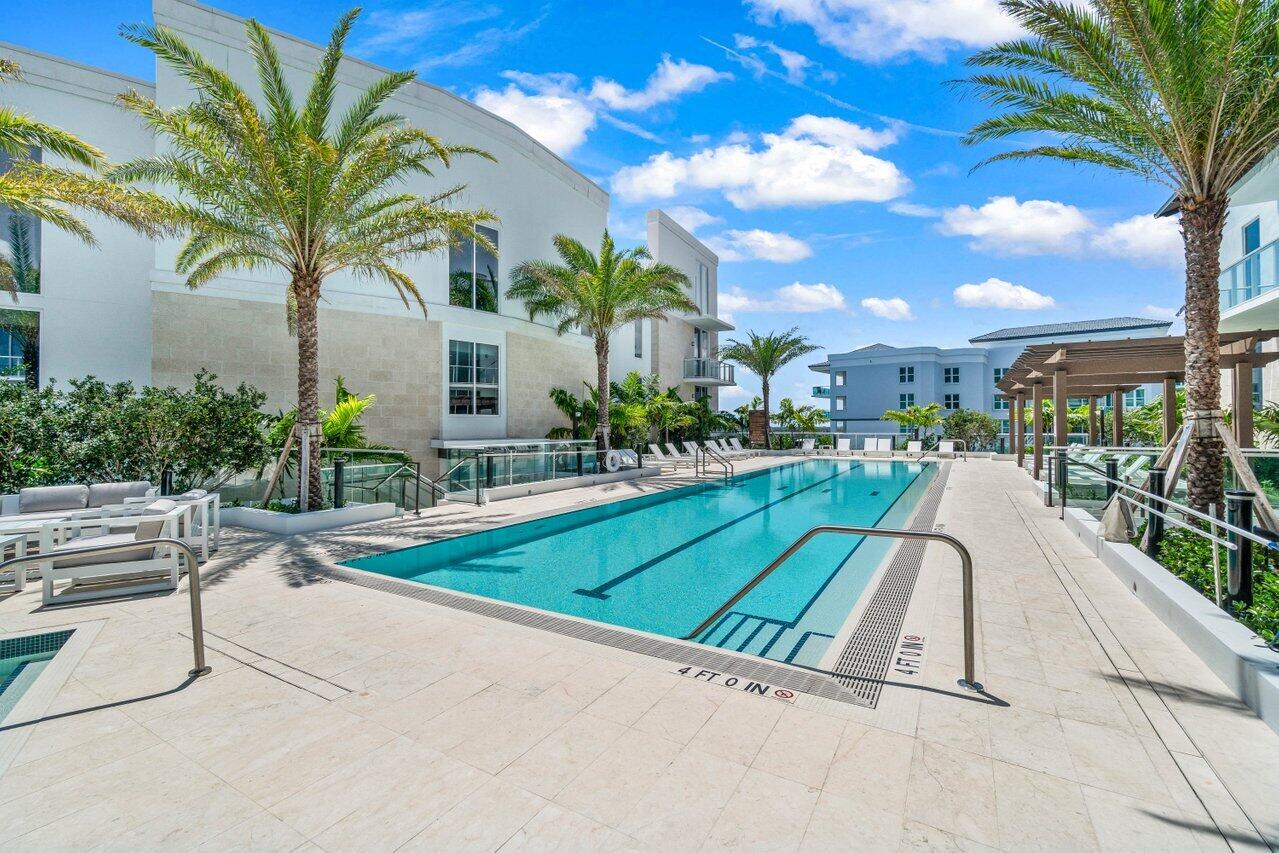 220 Southeast Mizner Boulevard, Unit 810 Boca Raton, FL 33432 - Photo 24 of 39 a view of swimming pool