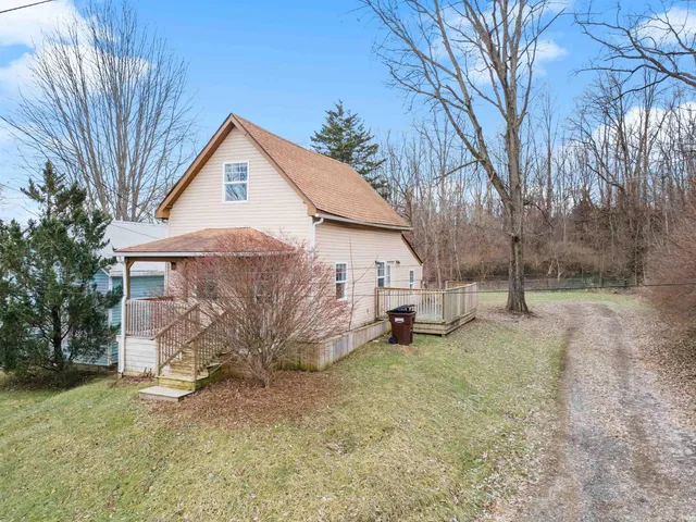 $122,400 | 418 West Church Street, Cambridge City, IN 47327