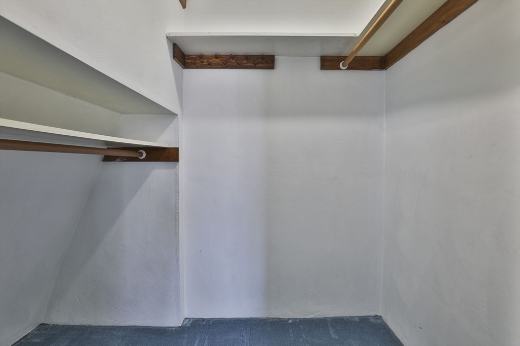 3 Shawnee Circle Billerica, MA 01821 - Photo 20 of 25